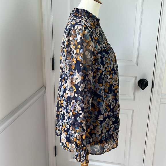 Zac & Rachel Floral Print Blouse - Picture 2 of 11